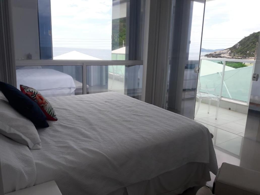 Alto Padrao Pe Na Areia Ydra Beach Club 3*