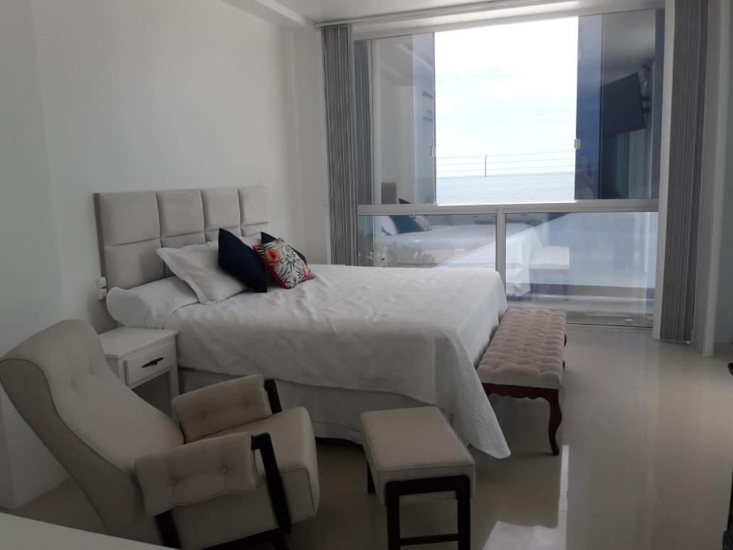 Alto Padrao Pe Na Areia Ydra Beach Club 3* Balneario Camboriu